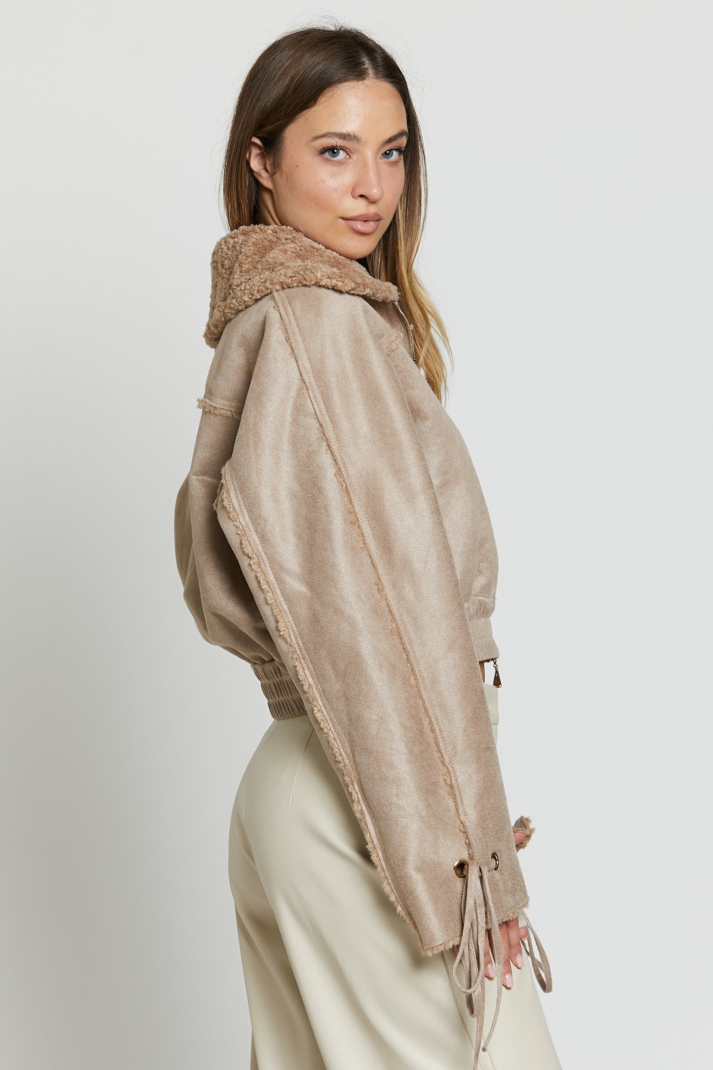 Bomber Sweden Camel